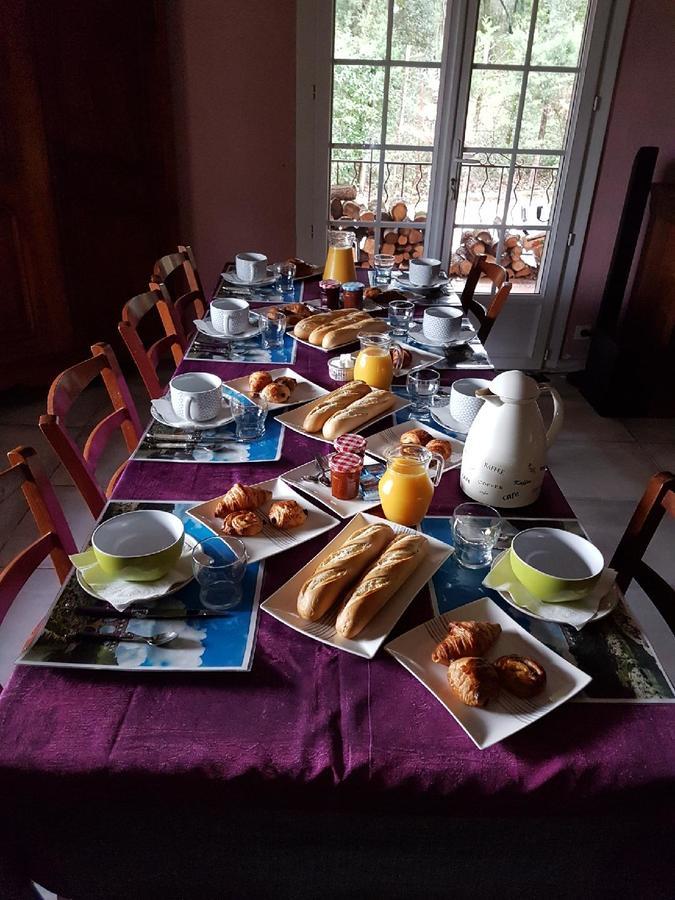 La Combe Joseph Bed & Breakfast Remoulins Exterior foto
