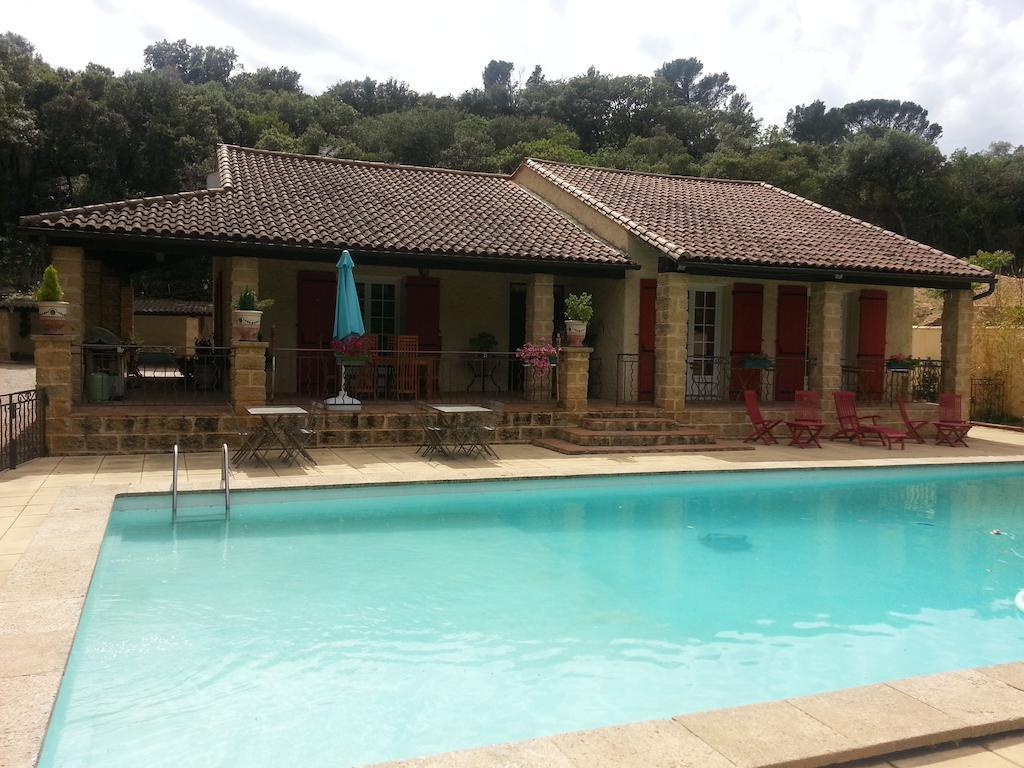 La Combe Joseph Bed & Breakfast Remoulins Exterior foto