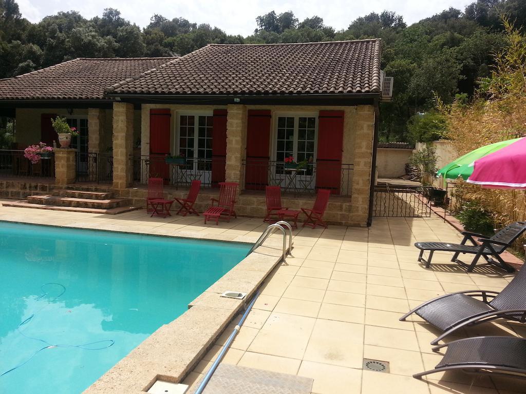 La Combe Joseph Bed & Breakfast Remoulins Exterior foto